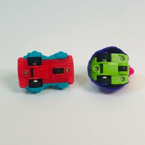 90’s prehistoric car toy and dinosaur stone age turtle with helmets - Picture 5 of 8